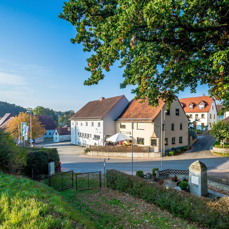 Gasthof Alte Post Falkendorf Extérieur photo